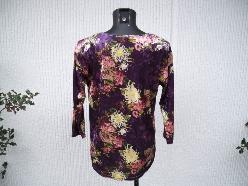 Lila Blommig Topp Krossad Sammet