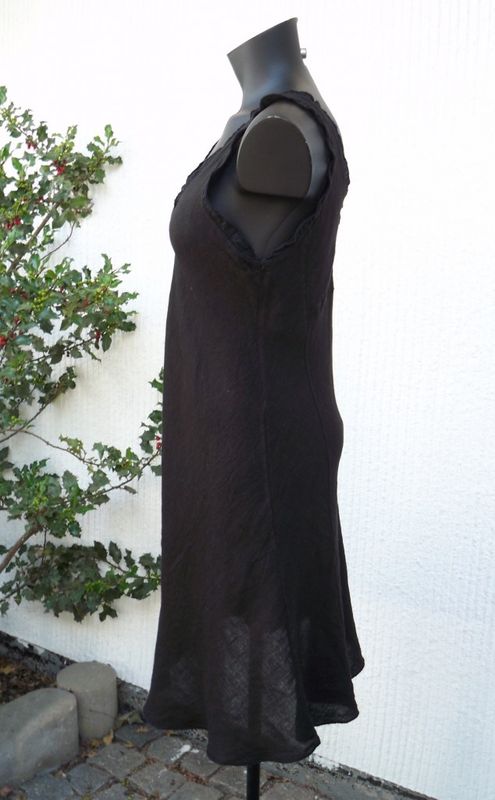 Svart Knälång Ärmlös Linneklänning