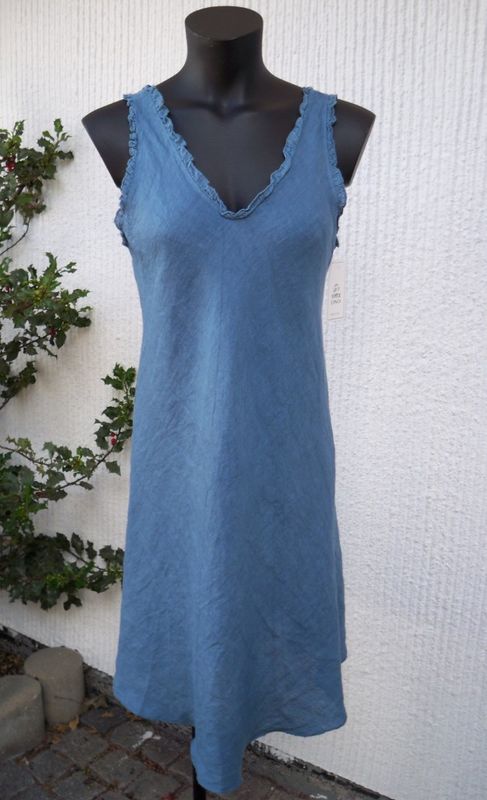 Jeansblå Knälång Ärmlös Linneklänning. Made in Italy