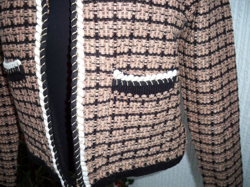 Kort Stickad Rutmönstrad Jacka Kamelbrun Svart