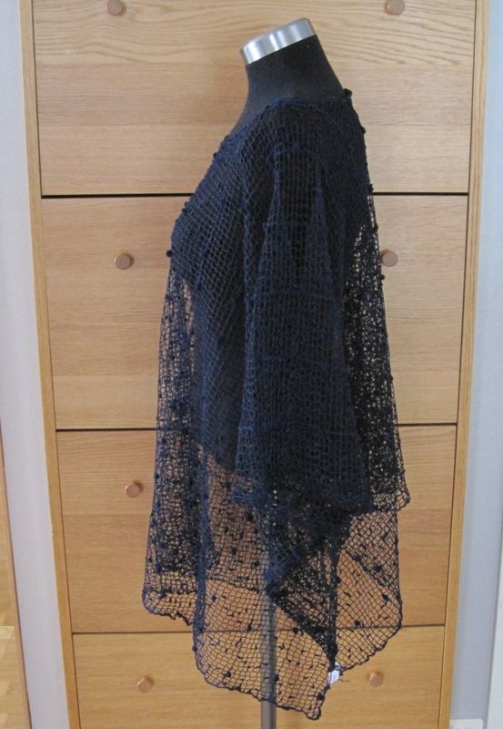 Mörkblå Spetsponcho / Nätponcho