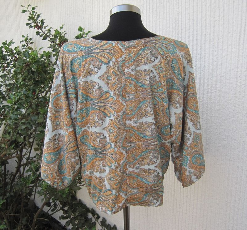 Mönstrad Tunn Kort Vändbar Jacka Med Kimonoärmar Paisley Blommig