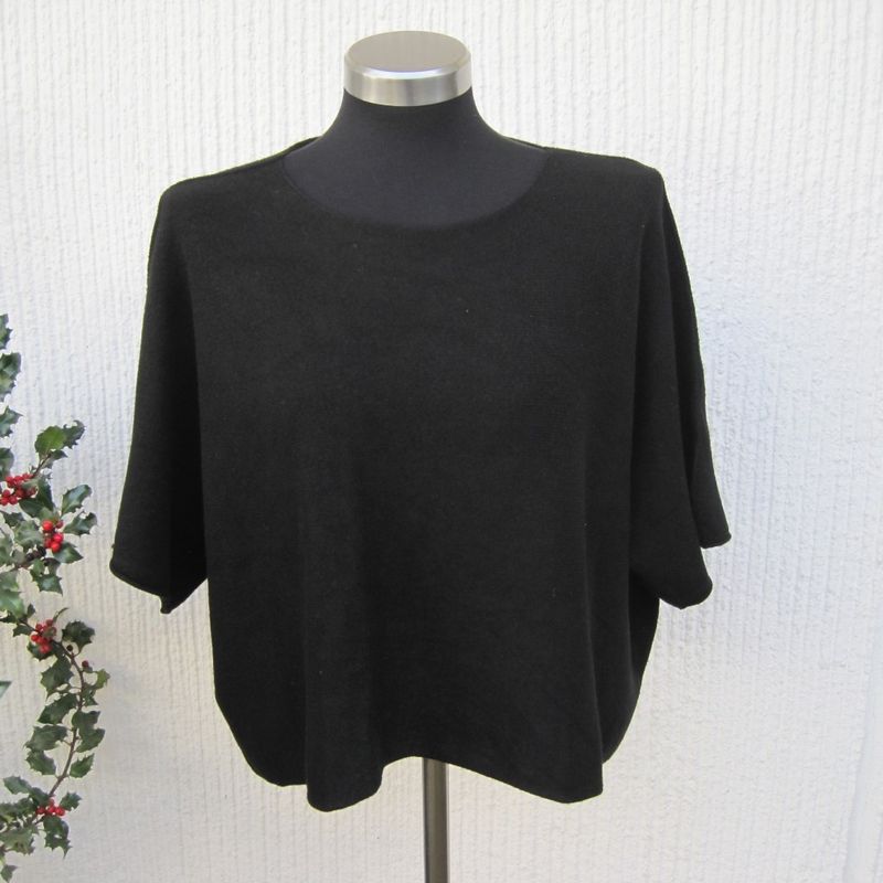 Svart Kort Ponchotröja Med Halvlång Ärm