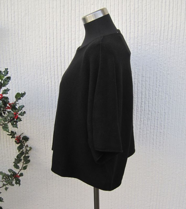 Svart Kort Ponchotröja Med Halvlång Ärm